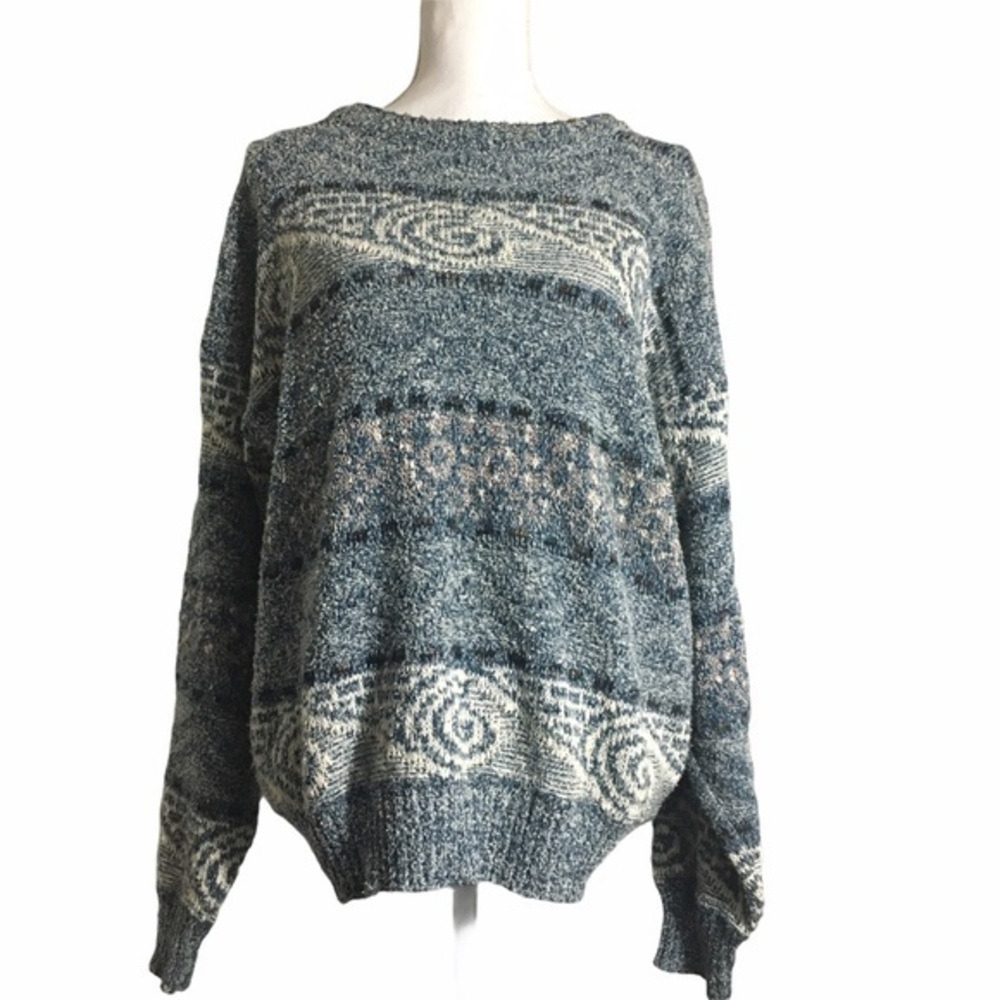 Method print heavy pullover sweater. Sz med